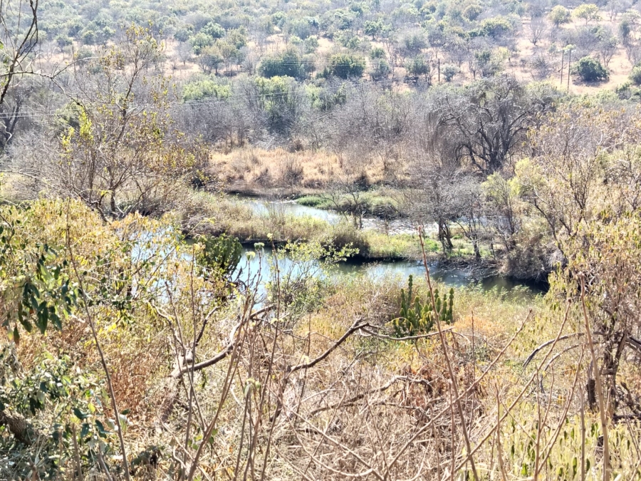 Commercial Property for Sale in Zoutpansdrift A H North West